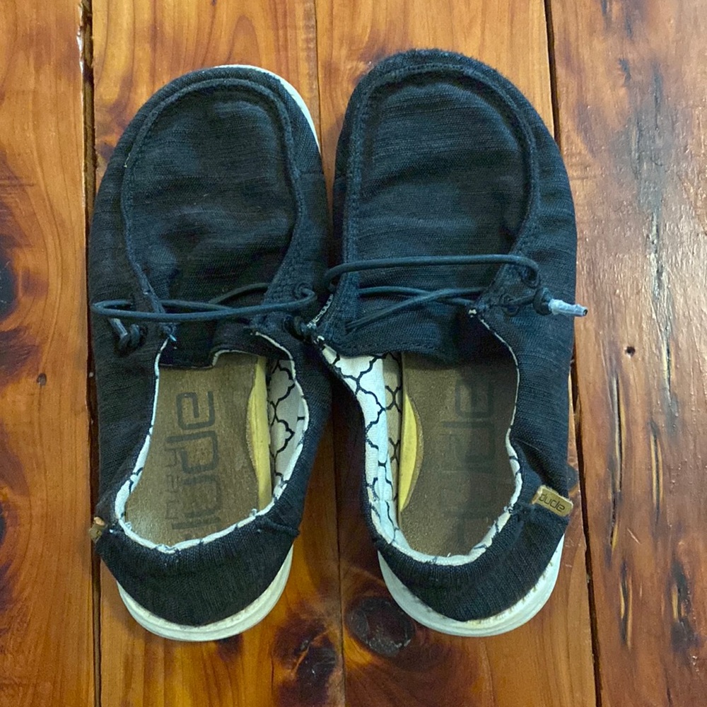 Kids Hey Dude Shoes, size K11